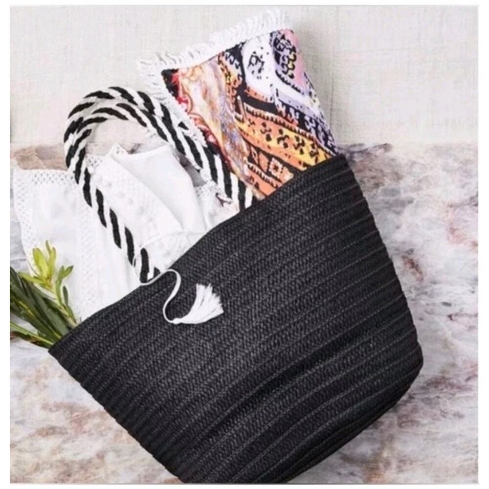 Limited Edition NEW Rachel Zoe Box of Style Black & White Straw Beach Tote Bag